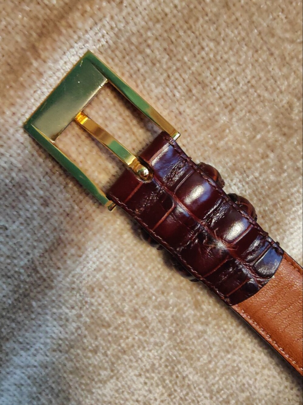 Ralph Lauren Croc-Embossed Leather Belt with Gold Buckle Marks RL 67, Size M - Picture 3 of 12
